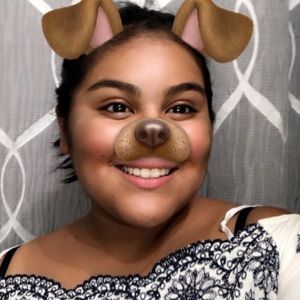 Meet your Posher, Christina